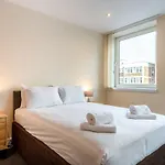 Modern & Bright Budget Studio In Central Doncaster